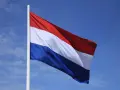 Holenderska flaga powiewa na wietrze. Czerwony, biały i niebieski pasy. Czy to symbol czegoś, co jest SVB?